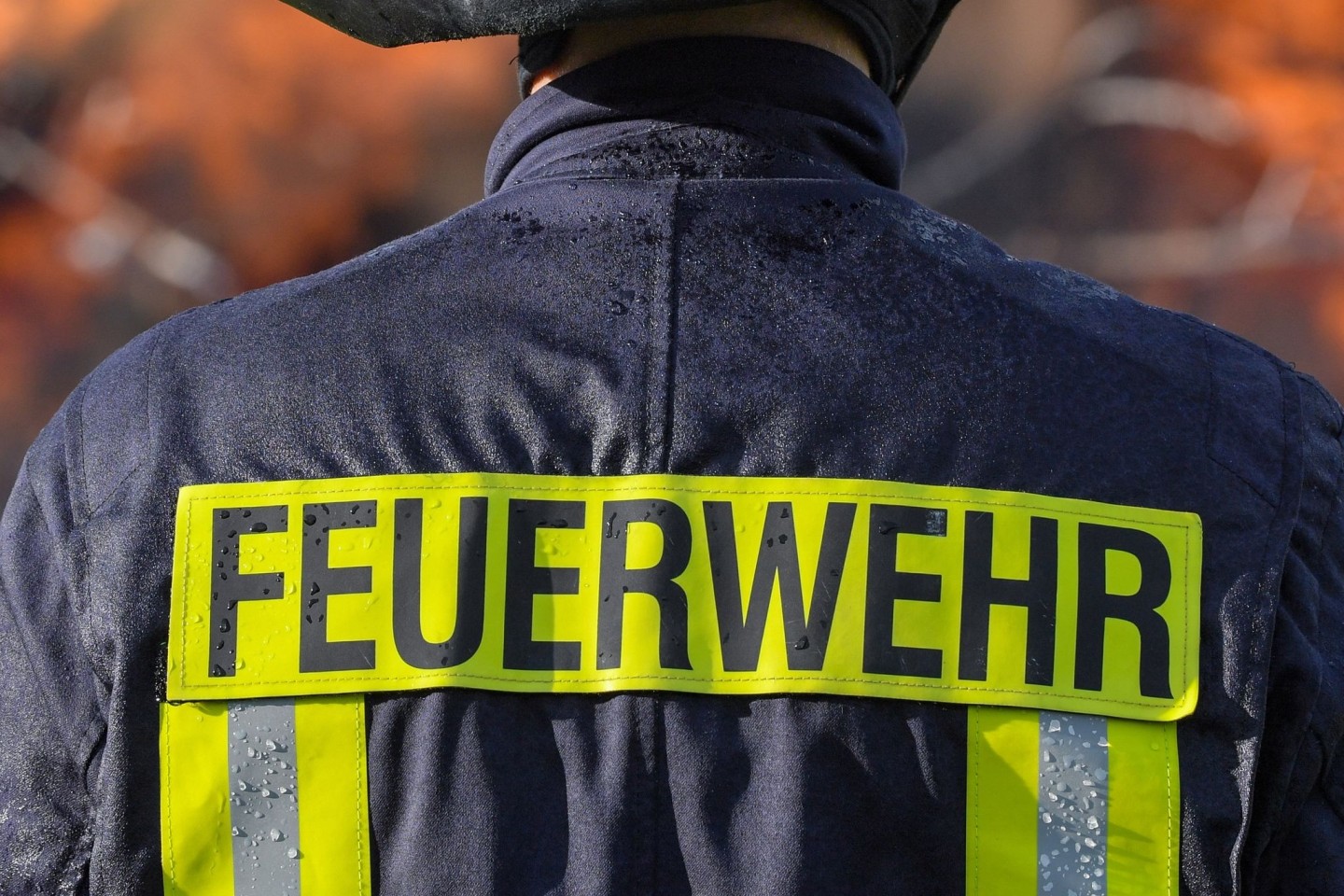 Die Feuerwehr in Telgte im Kreis Warendorf ist nach einem Sturm im Großeinsatz (Foto Archiv).