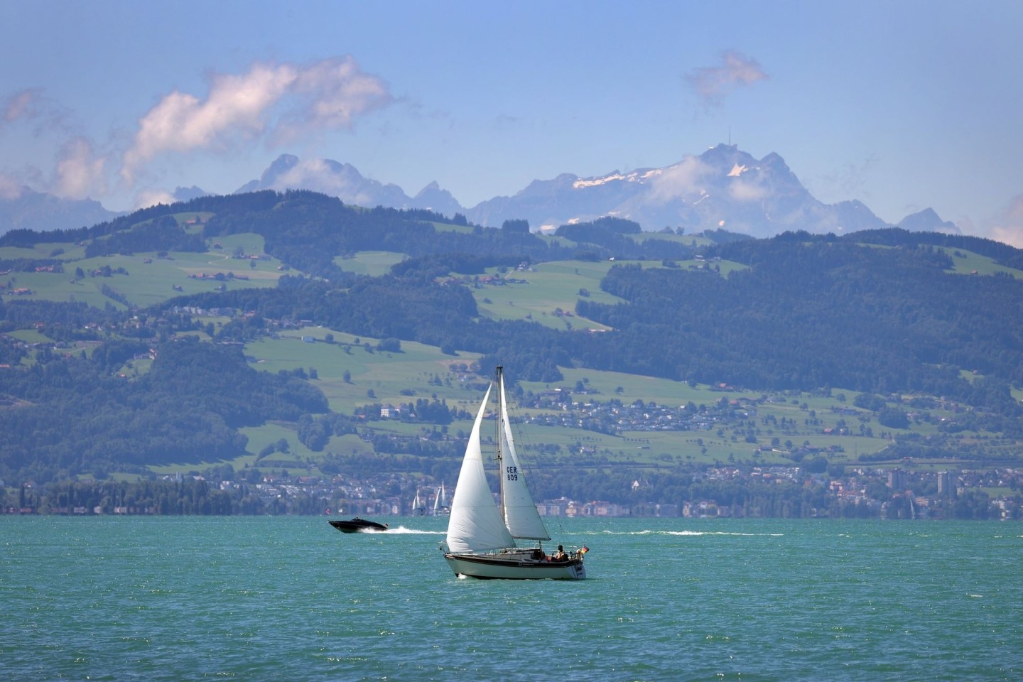 Im Bodensee sind zwei Leichen entdeckt worden.